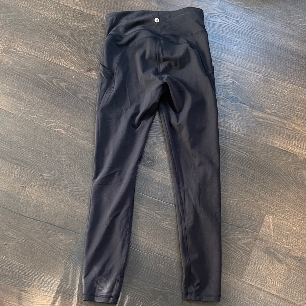 Lululemon Black High-Waisted Leggings with pockets size 4 thick material - Picture 4 of 5